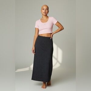 Medium Express Y2K Vintage Black Romantic Evening Formal Party Maxi Slit Skirt